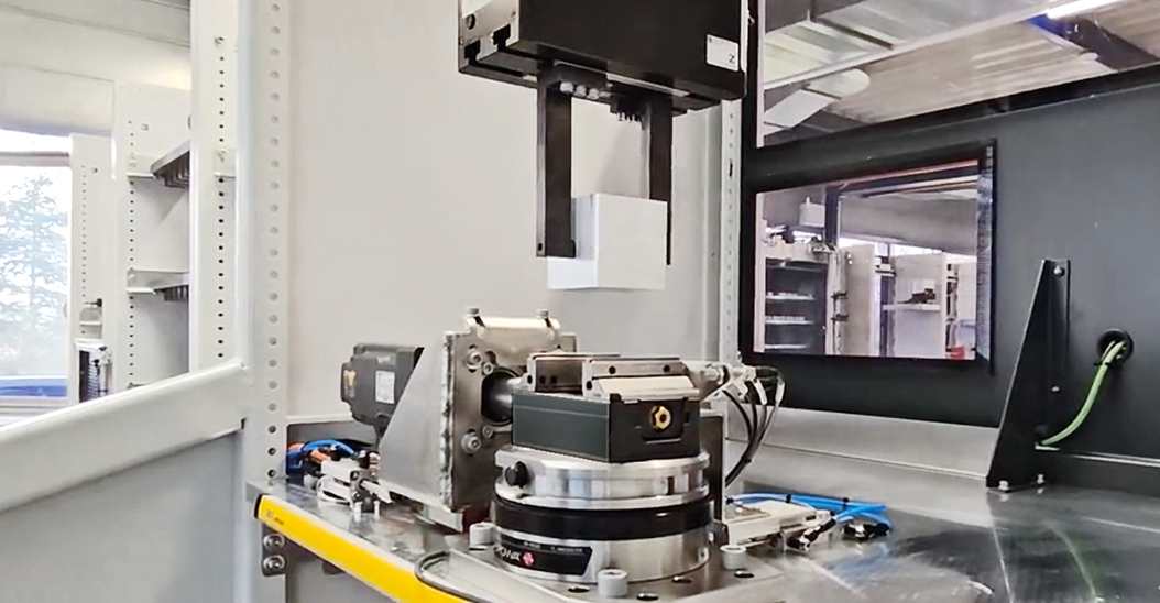 Hybrid Automation: Automating Blank Handling | EROWA