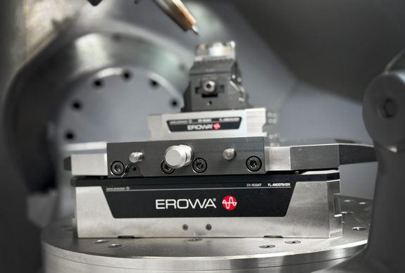 EROWA UPC mit VPC und Rohteilspanner in Fräsmaschine